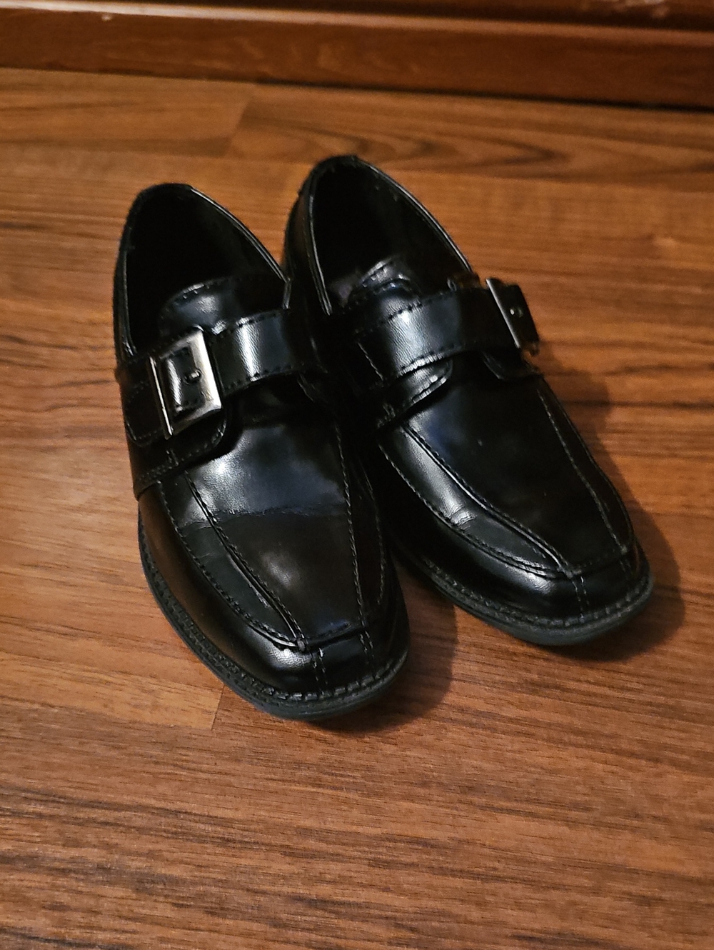 Kids Black Leather Buckle Loafers